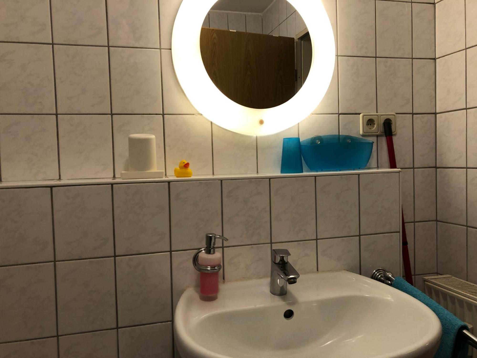Studio Ochsenfurt Mit Sonnigem Balkon Екстериор снимка