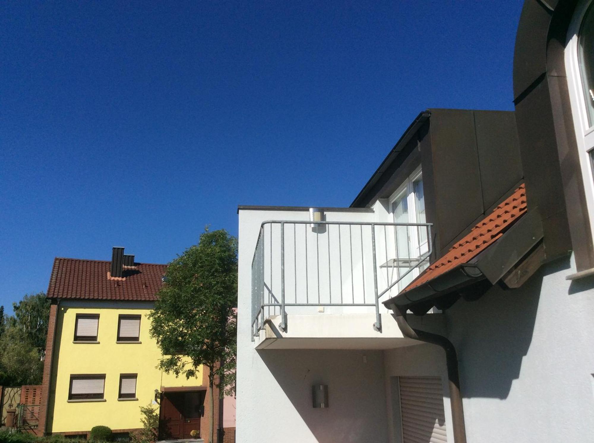 Studio Ochsenfurt Mit Sonnigem Balkon Екстериор снимка