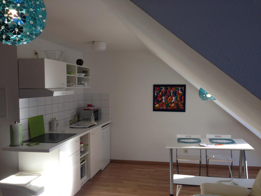 Studio Ochsenfurt Mit Sonnigem Balkon Apartment Екстериор снимка